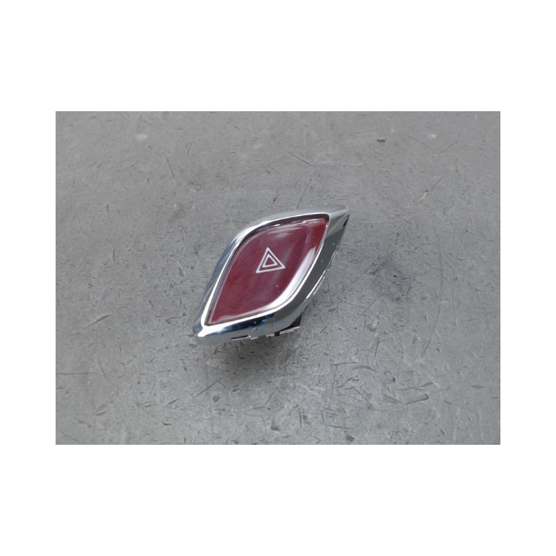 BOUTON DE WARNING CITROEN C3