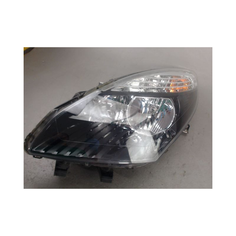 PHARE GAUCHE RENAULT MEGANE