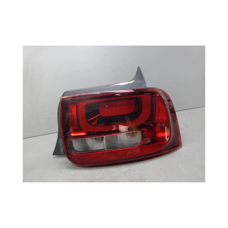 FEU ARRIERE DROIT CITROEN C4 CACTUS
