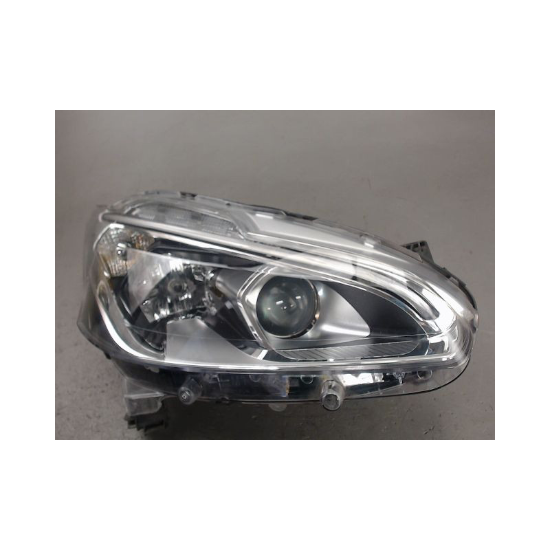 PHARE DROIT PEUGEOT 208