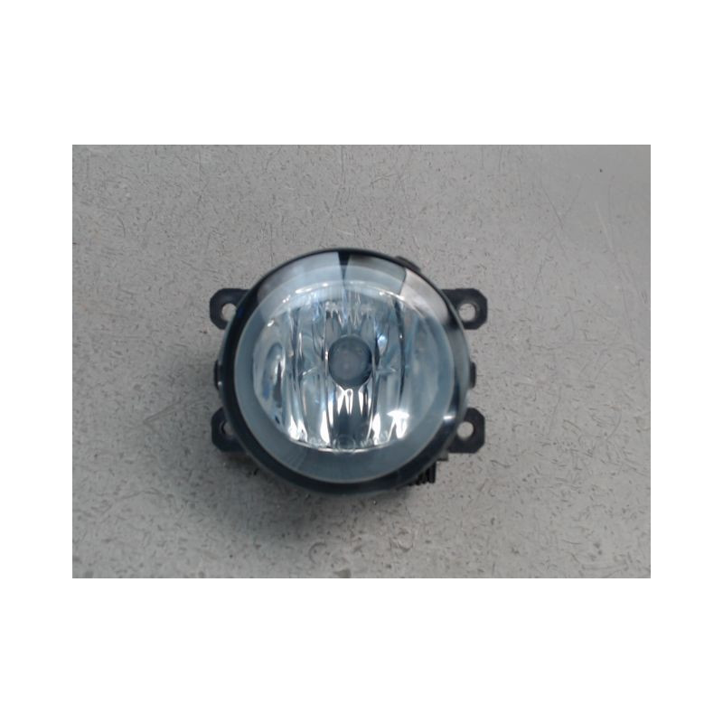 PHARE ANTIBROUILLARD AVANT GAUCHE PEUGEOT 3008