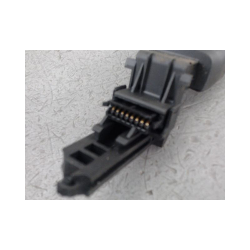 COMMANDE AUTORADIO PEUGEOT 206