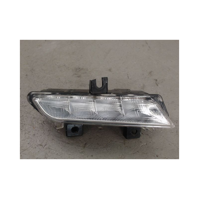 FEUX POSITION DROIT RENAULT CLIO IV ESTATE 2012-2016