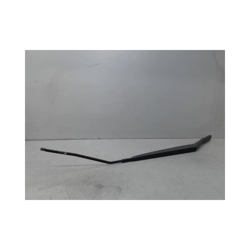 BRAS ESSUIE-GLACE AVANT DROIT RENAULT CLIO IV ESTATE 2012-2016