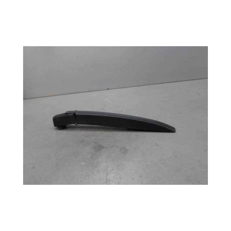 BRAS ESSUIE-GLACE ARRIERE RENAULT CLIO IV ESTATE 2012-2016