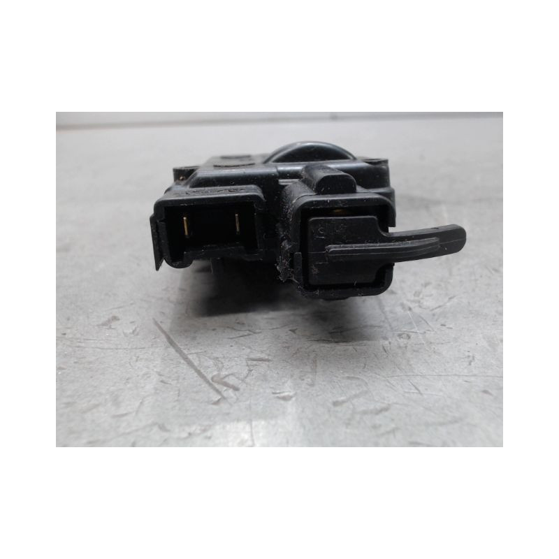 ACTIONNEUR TRAPPE CARBURANT RENAULT CLIO IV ESTATE 2012-2016