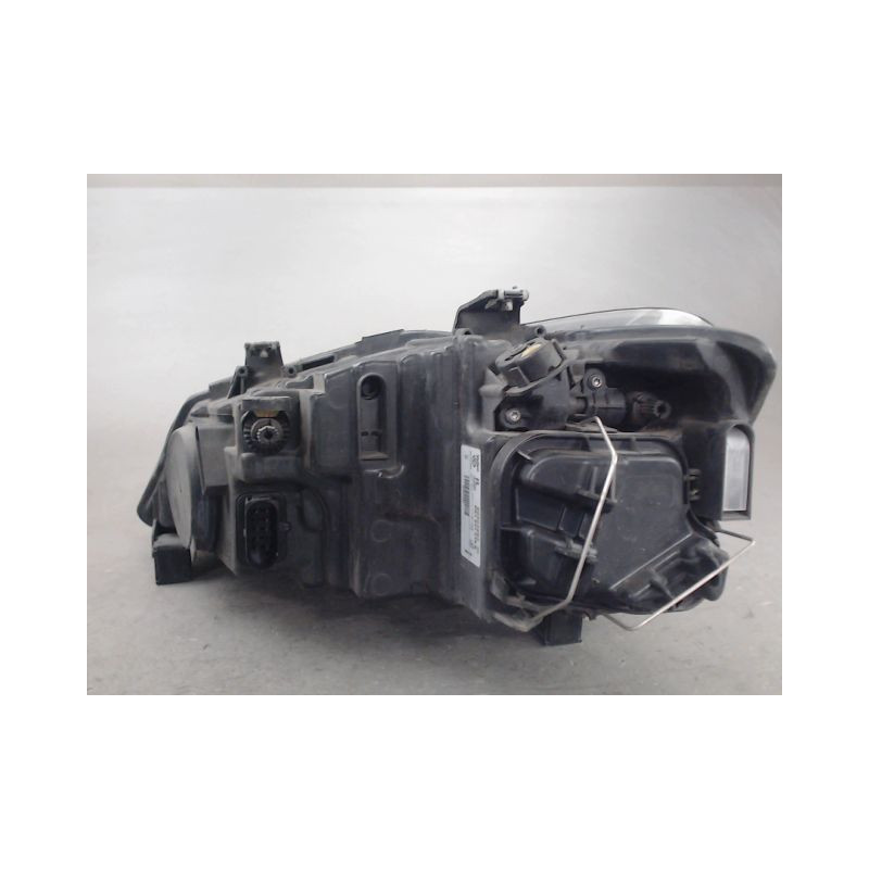 PHARE DROIT VOLKSWAGEN POLO