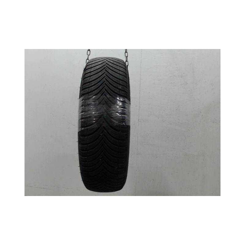 Pneu BF GOODRICH ADVANTAGE ALL-SEASON 175 65 15 84 H