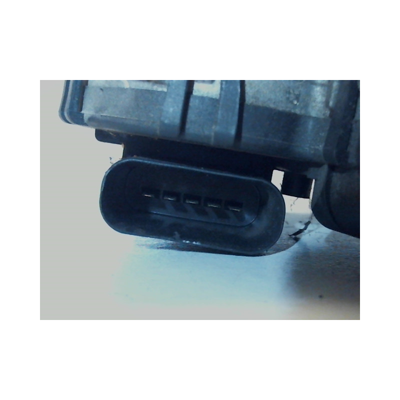 MOTEUR ESSUIE-GLACE AVANT FORD MONDEO 2000-2007