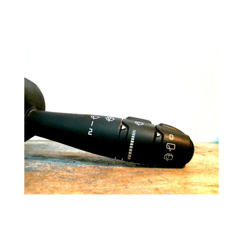 COMMANDE ESSUIE GLACE RENAULT CLIO