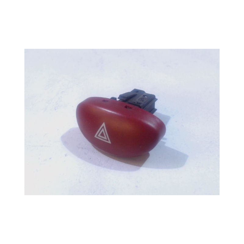 BOUTON DE WARNING PEUGEOT 206 SW 02-06