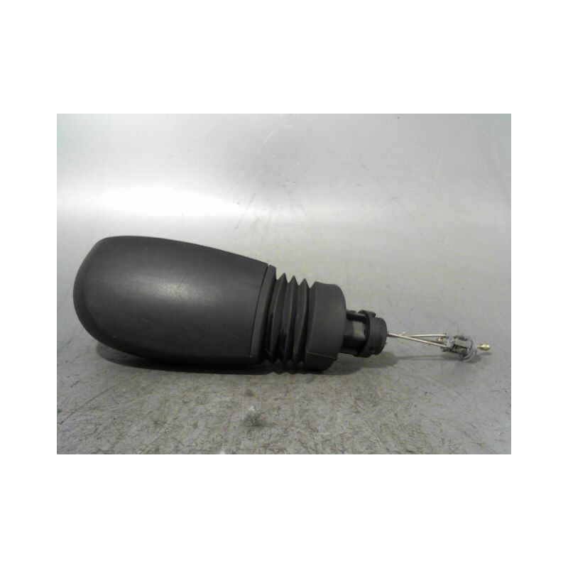 RETROVISEUR EXTERIEUR DROIT FIAT PUNTO 99-2003
