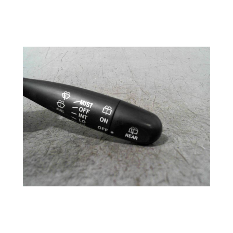 COMMANDE ESSUIE GLACE TOYOTA YARIS