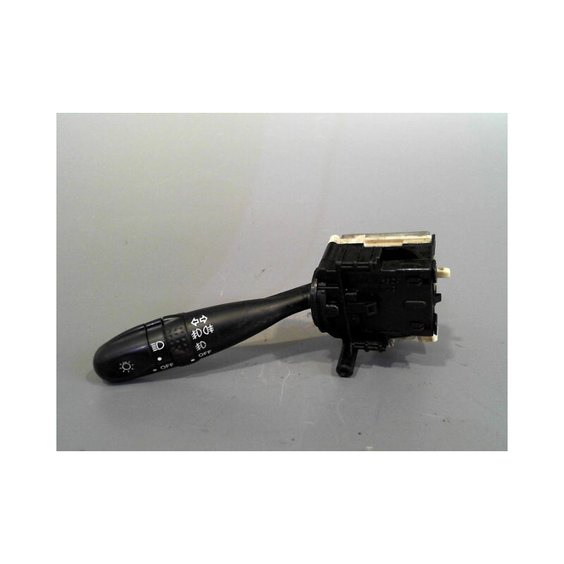 COMMANDE CLIGNOTANT TOYOTA YARIS