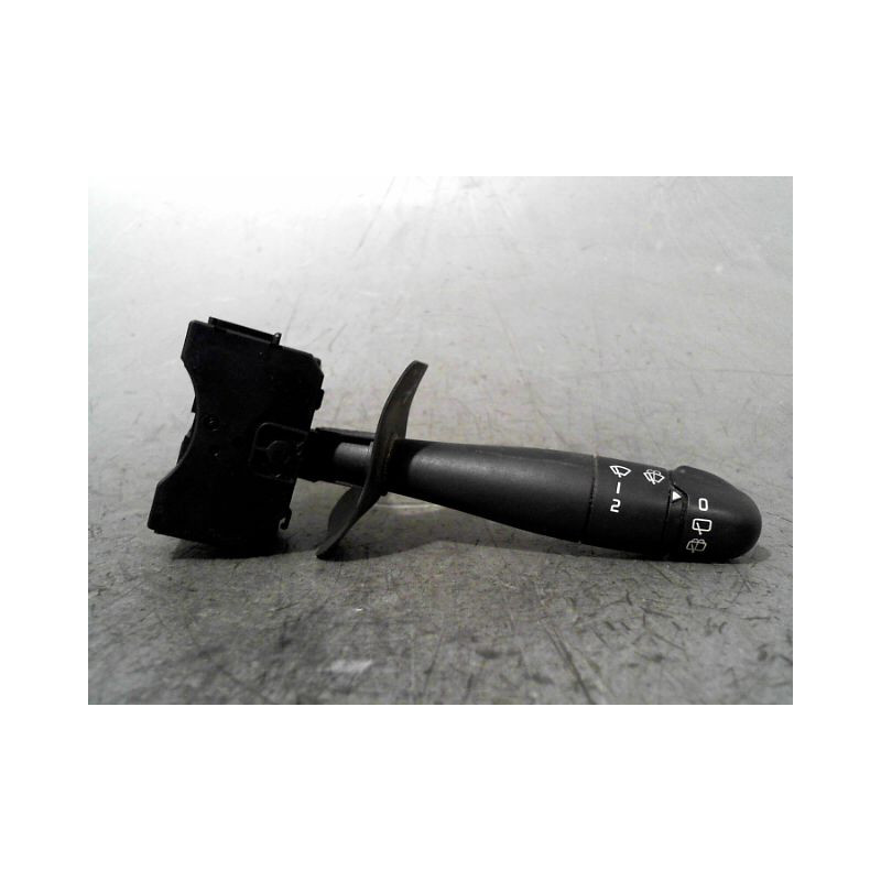 COMMANDE ESSUIE GLACE RENAULT CLIO II PH.2 01-06