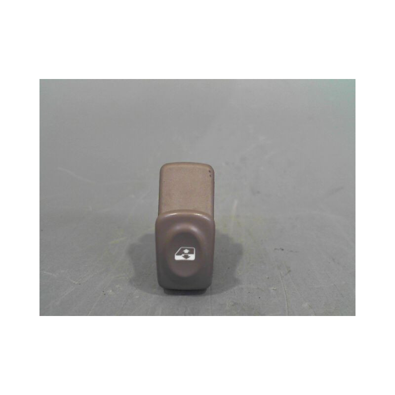 COMMANDE LEVE-GLACE PORTE AVD RENAULT TWINGO