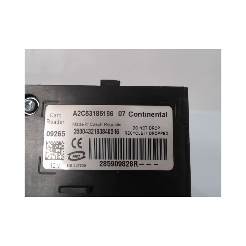 LECTEUR DE CARTE RENAULT SCENIC III 2009-