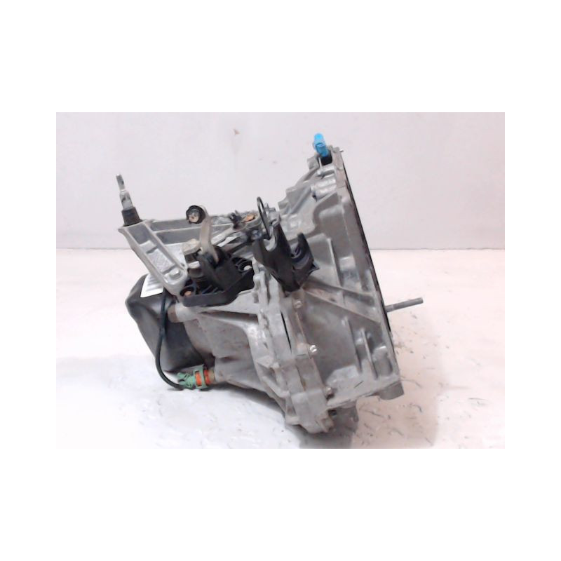 BOITE A VITESSE MECANIQUE RENAULT CLIO 1.2 16V 