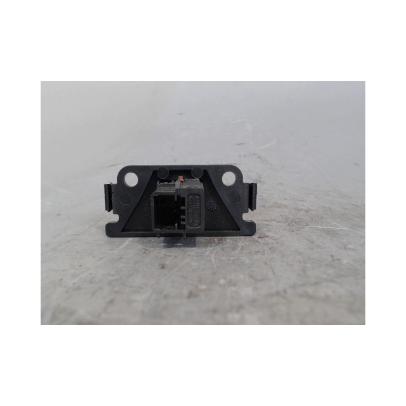 BOUTON DE WARNING PEUGEOT 307 2001-2005