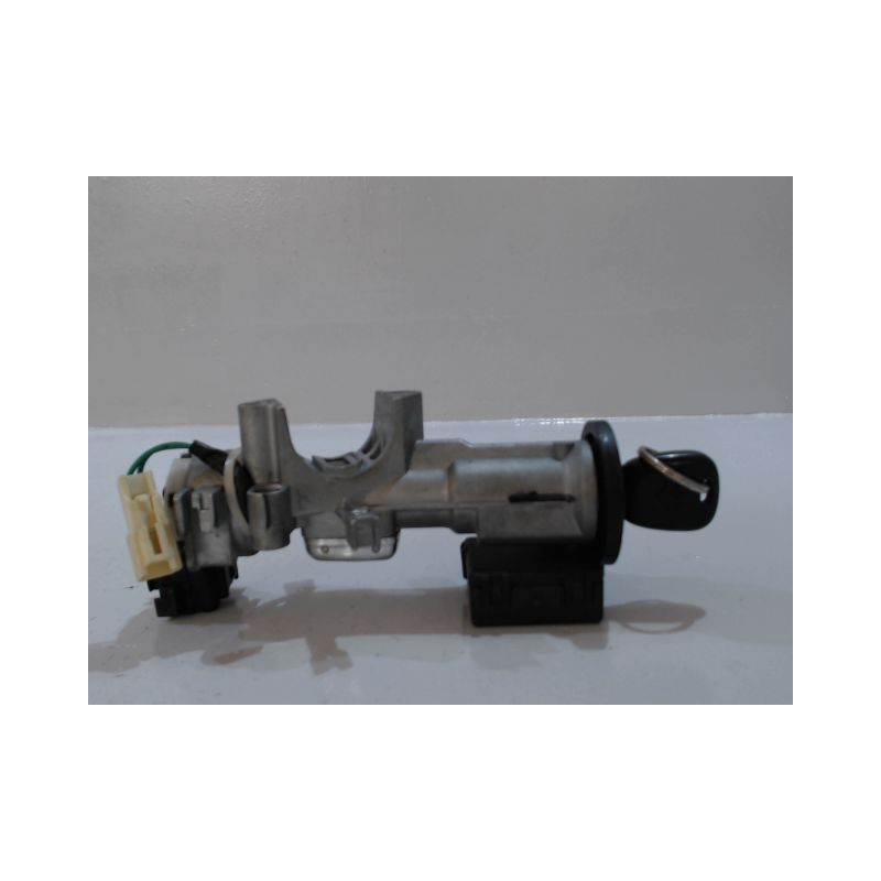 ANTIVOL DE DIRECTION SUZUKI ALTO 5 PTES