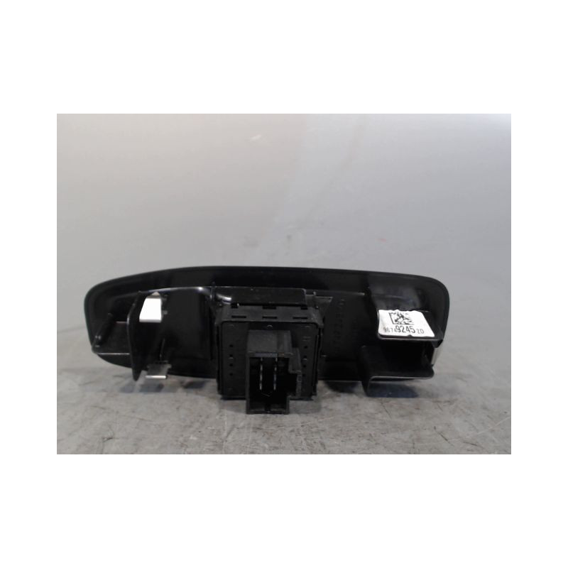 COMMANDE LEVE-GLACE PORTE AVG PEUGEOT 208