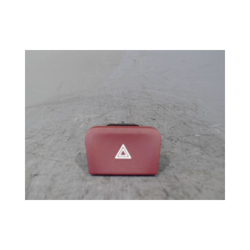 BOUTON DE WARNING CITROEN GRAND C4 PICASSO