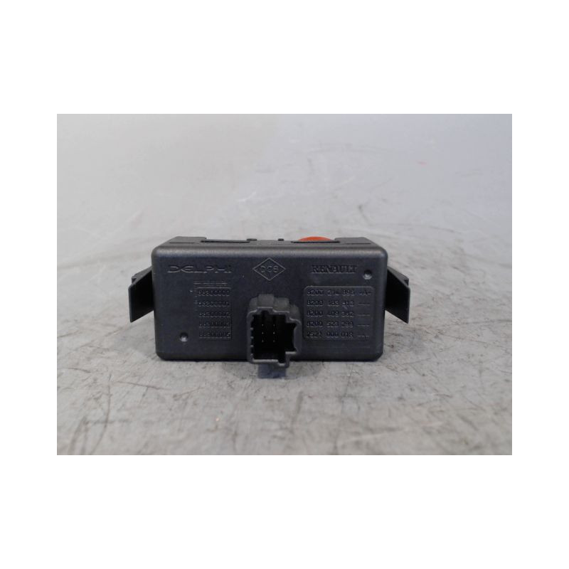 BOUTON DE WARNING RENAULT MODUS