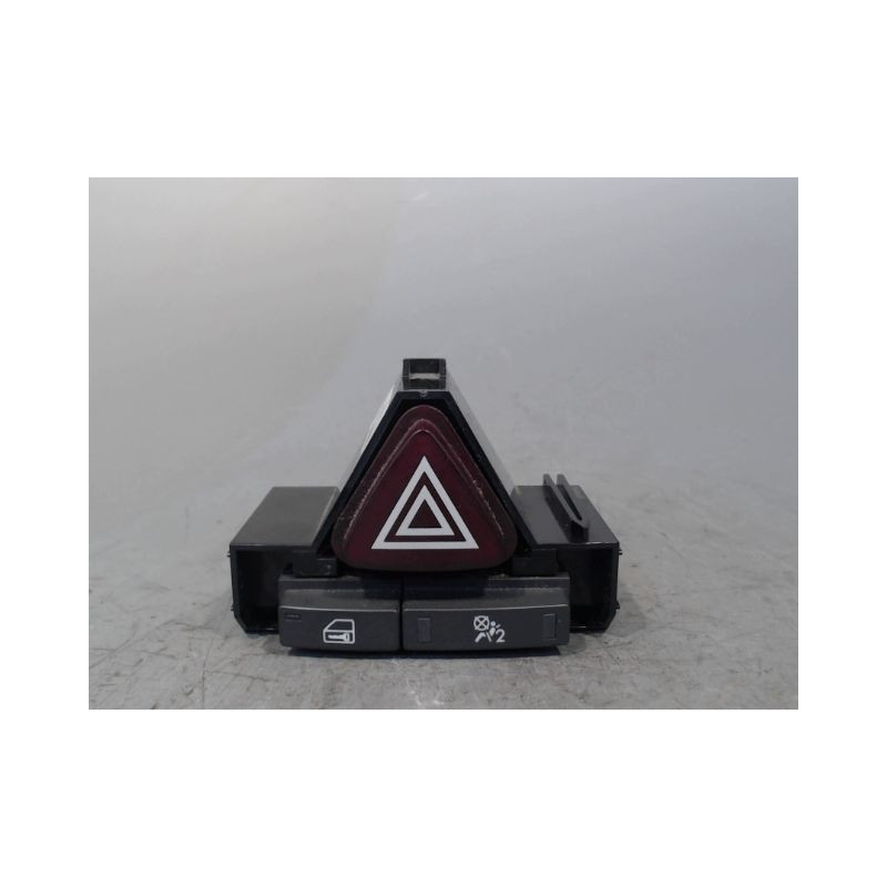 BOUTON DE WARNING OPEL CORSA 06-09