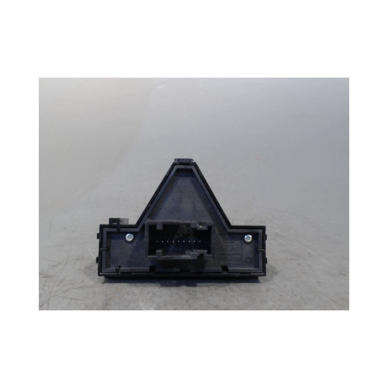 BOUTON DE WARNING OPEL CORSA 06-09