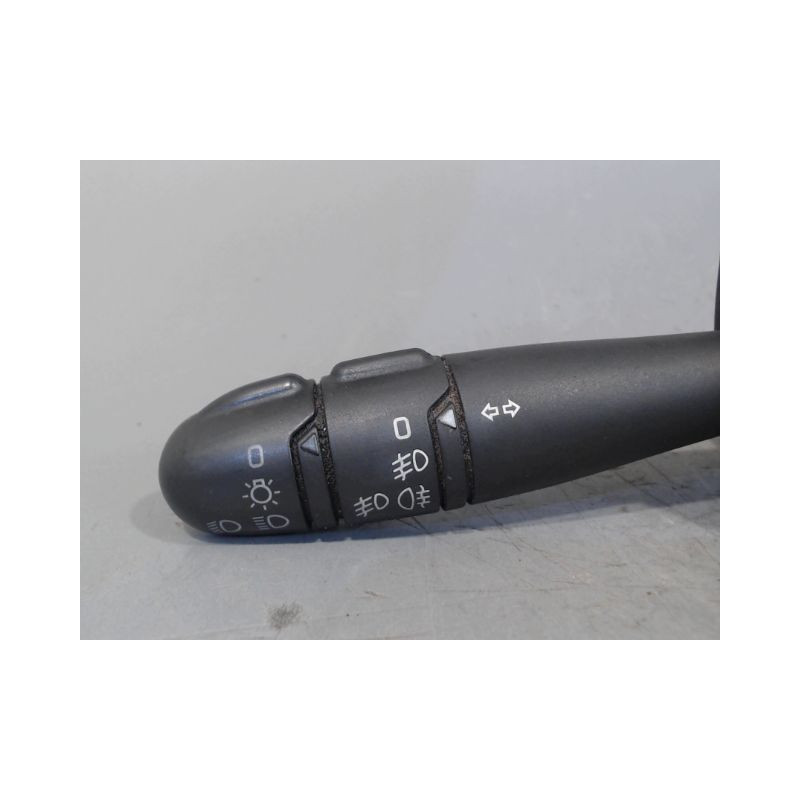 COMMANDE CLIGNOTANT RENAULT MEGANE