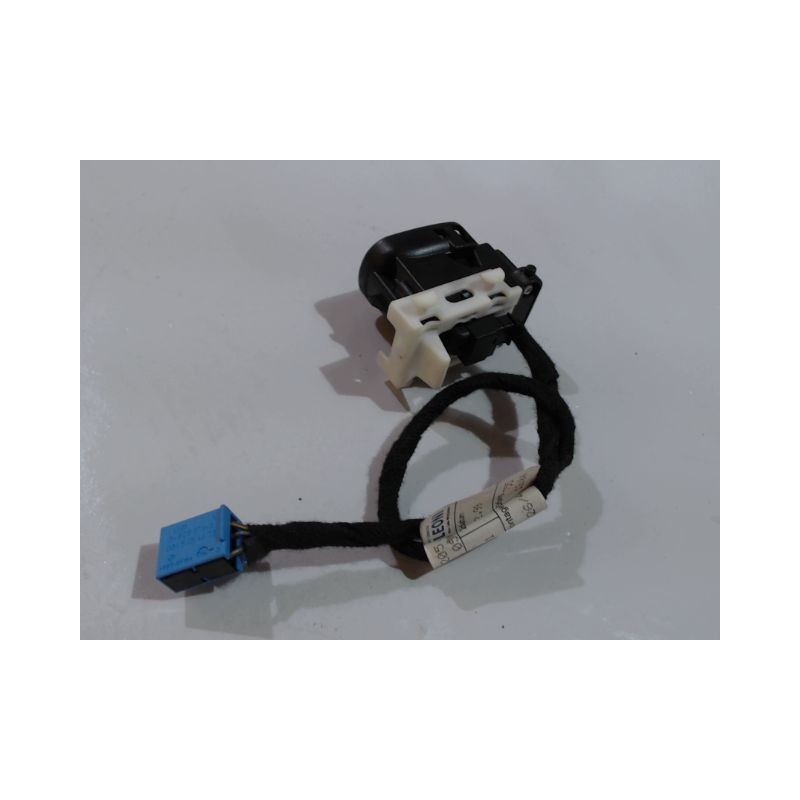 COMMANDE LEVE-GLACE PORTE AVD MERCEDES CLASSE C 2000-