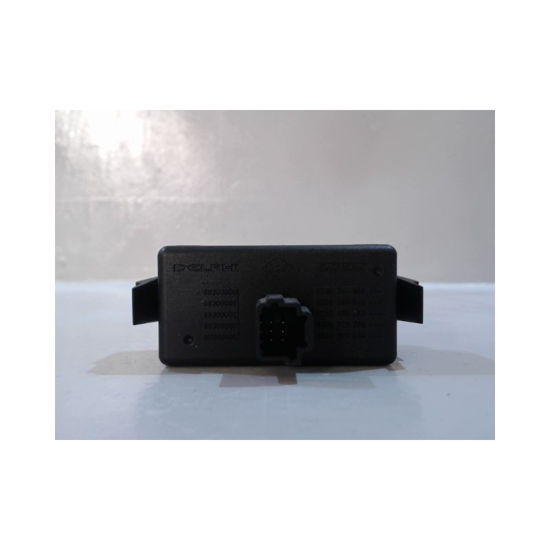 BOUTON DE WARNING RENAULT CLIO III 2007-