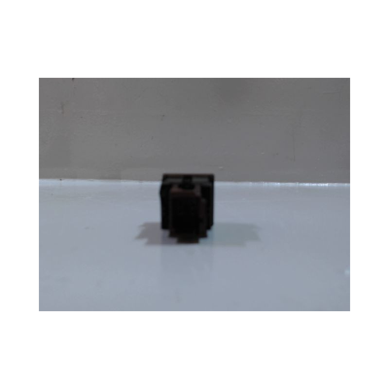 BOUTON DE WARNING PEUGEOT 207 2007-