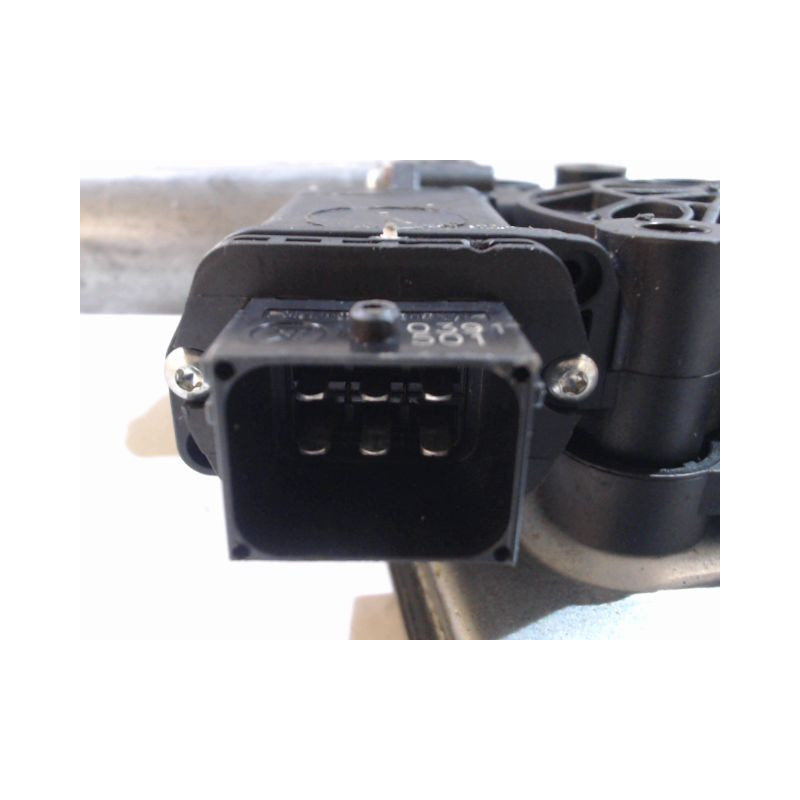 MECANISME+MOTEUR LEVE-GLACE AVANT DROIT OPEL CORSA