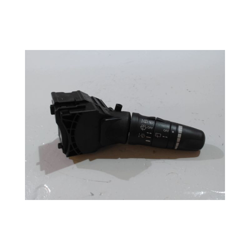 COMMANDE ESSUIE GLACE NISSAN ALMERA 2002-