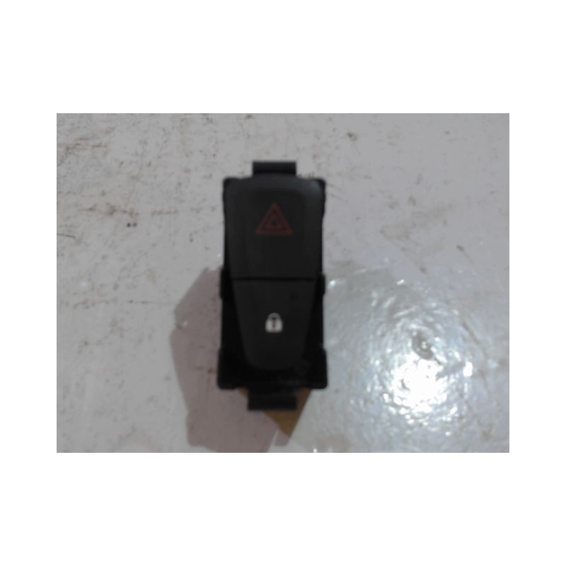 BOUTON DE WARNING DACIA LOGAN MCV 2007-