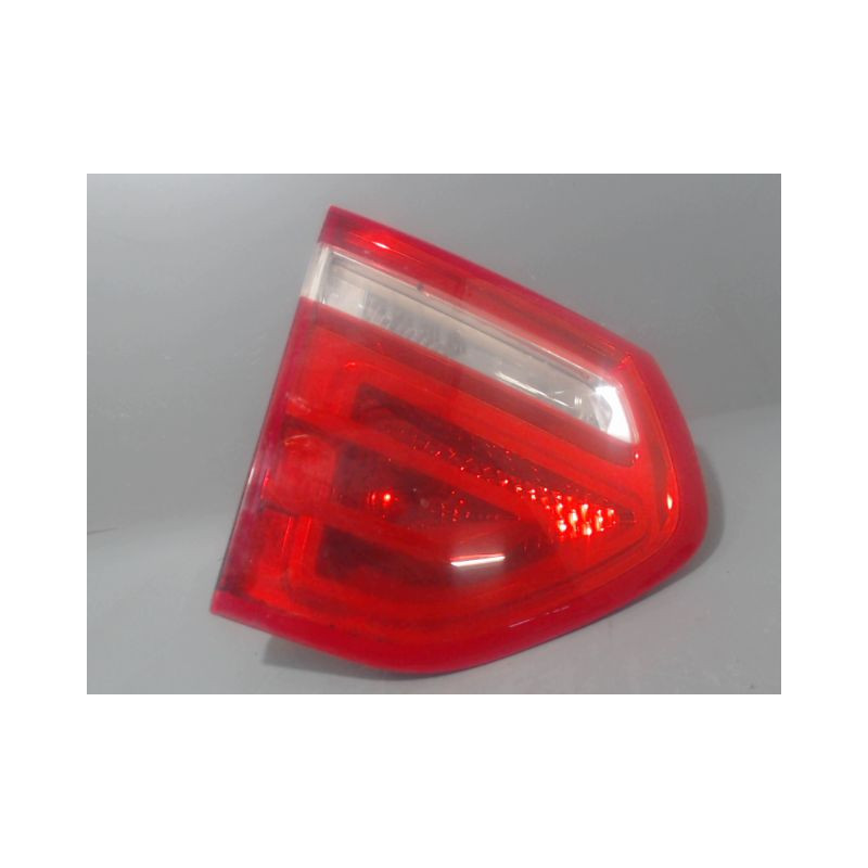 FEU ARRIERE INTERIEUR GAUCHE CITROEN C4 PICASSO 007-