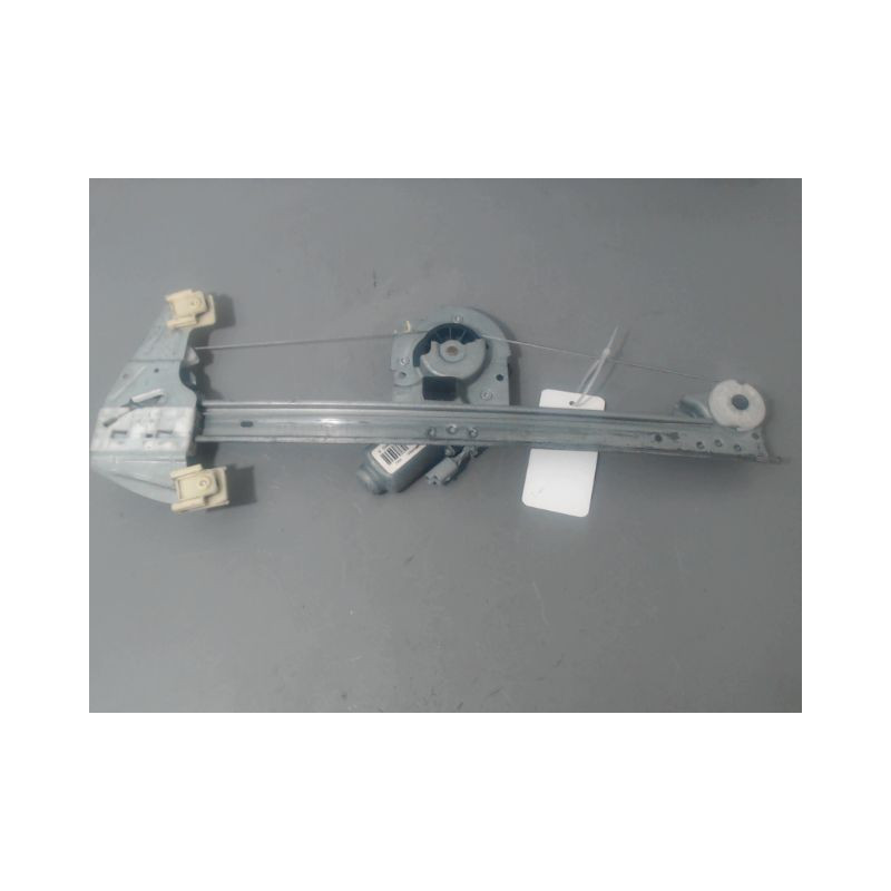MECANISME+MOTEUR LEVE-GLACE AVANT GAUCHE TOYOTA AYGO 5P