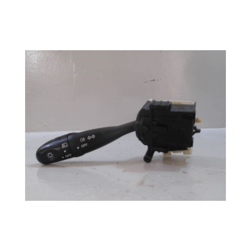 COMMANDE CLIGNOTANT TOYOTA YARIS 2003-