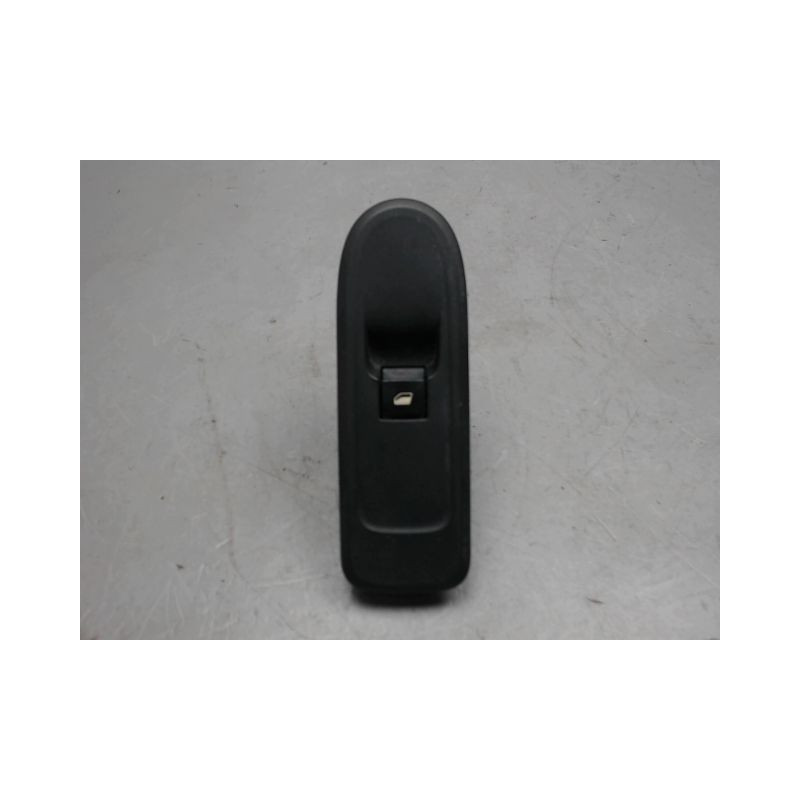 COMMANDE LEVE-GLACE PORTE AVD PEUGEOT 308