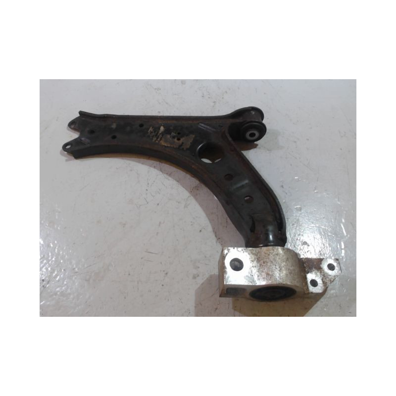 TRIANGLE INFERIEUR AVANT GAUCHE VOLKSWAGEN GOLF V 2003-2009
