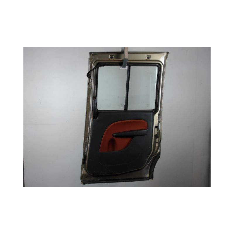 PORTE COULISSANTE DROITE FIAT DOBLO