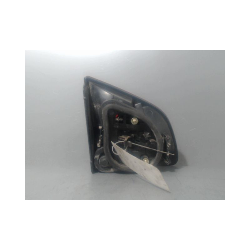 FEU ARRIERE INTERIEUR DROIT PEUGEOT 406 BREAK 99-04