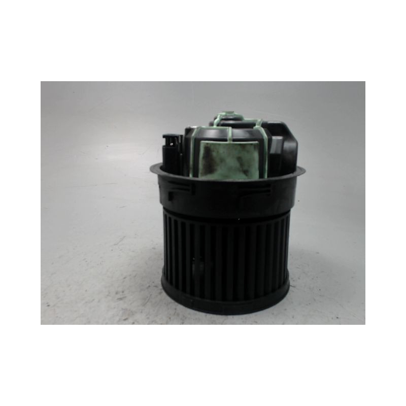 MOTEUR VENTILATEUR CHAUFFAGE CITROEN C4