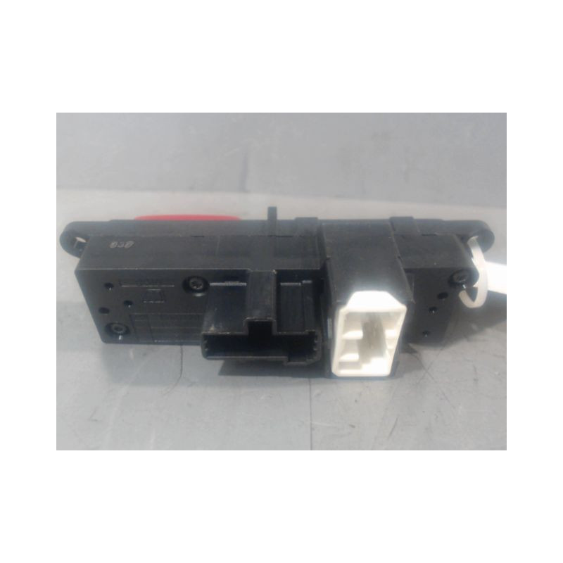 BOUTON DE WARNING ALFA ROMEO 159