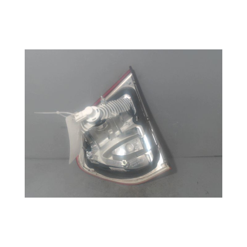 FEU ARRIERE INTERIEUR GAUCHE CITROEN C4 PICASSO 007-