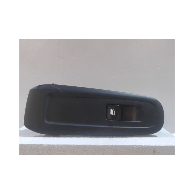COMMANDE LEVE-GLACE PORTE AVD PEUGEOT 308 2011-