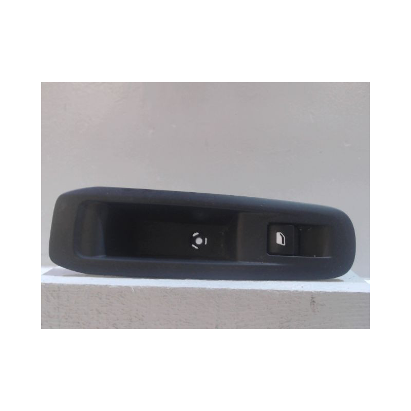 COMMANDE LEVE-GLACE PORTE ARD PEUGEOT 308 2011-