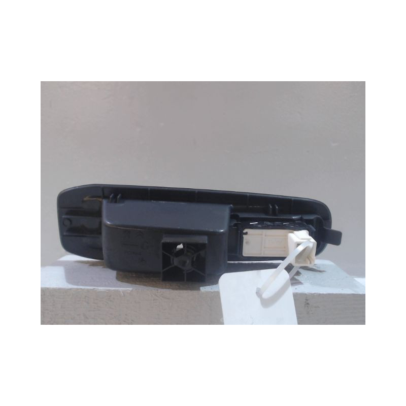 COMMANDE LEVE-GLACE PORTE ARD PEUGEOT 308 2011-