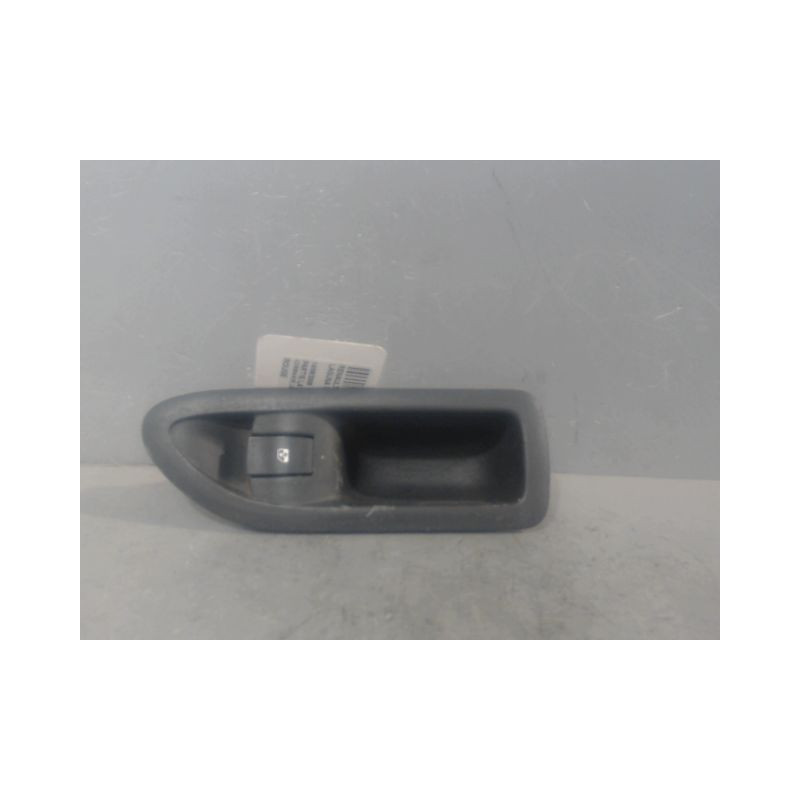 COMMANDE LEVE-GLACE PORTE ARG RENAULT LAGUNA II 2005-2007